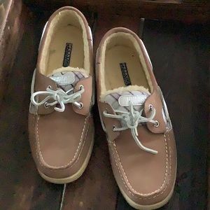 Sherpa lined sherry Topsider
